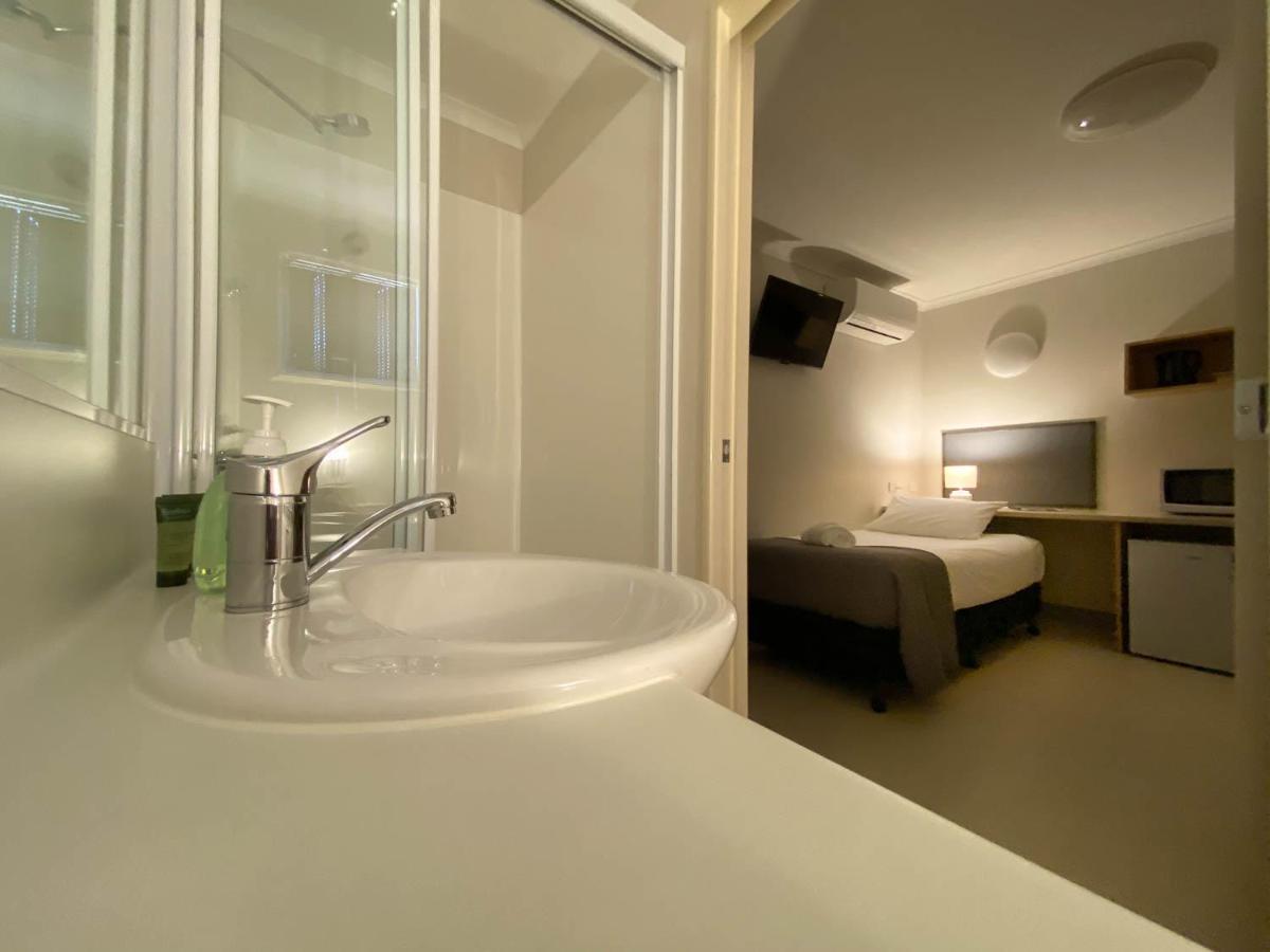 Lake Tyrrell Accommodation Lta Sea Lake 외부 사진